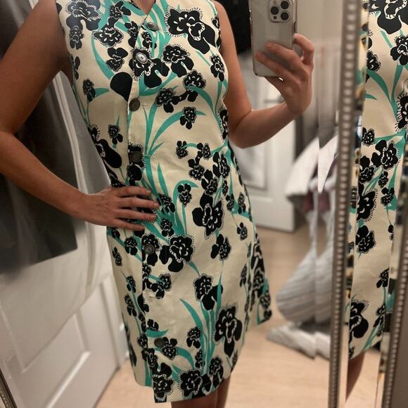 ST. JOHN Orchid Fever Print Twill Belted Button Dress Chamomile Multi Floral | 4 - Picture 6 of 9